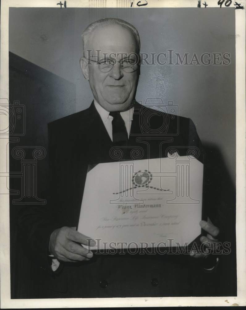 1959 Press Photo Franz Hindermann Retires From Pam American Life Insurance - Historic Images