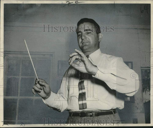 1954 Press Photo High School Band Director Harry Greig - Historic Images