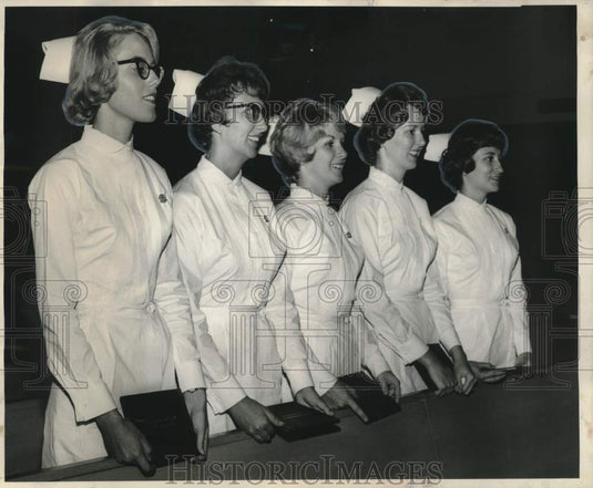 1963 Press Photo Southern Baptist Hospital School of Nursing Honor Graduates - Historic Images