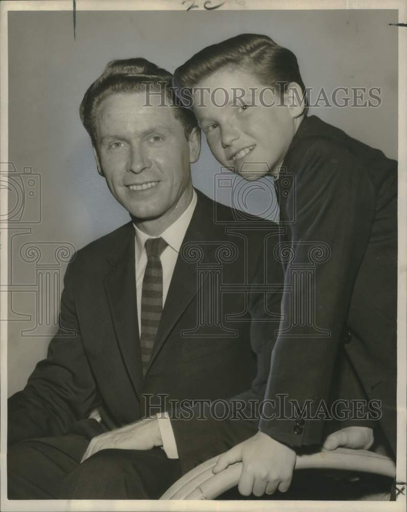 1960 Press Photo Eddie Hodges stars in "The Adventures of Huckleberry Finn" - Historic Images