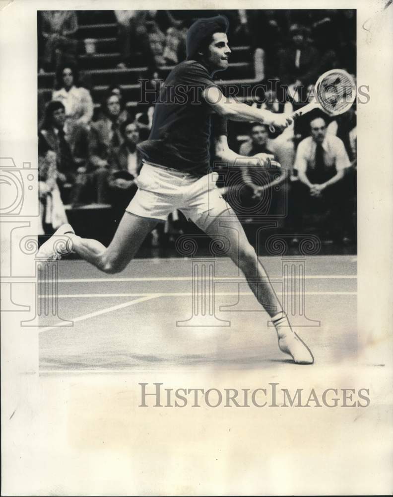 1974 Press Photo Quarter-finals match in the Hibernia Tennis Classic at Tulane- Historic Images