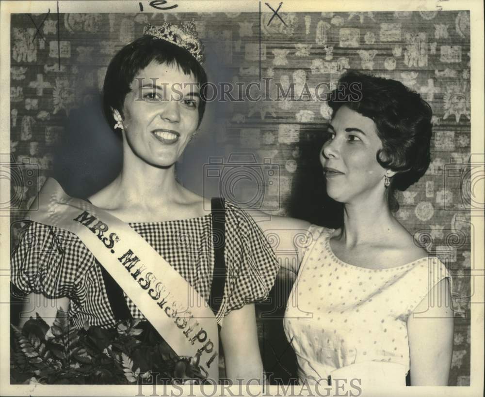 1961 Mrs. James B. Huff, Mrs. Mississippi - Historic Images