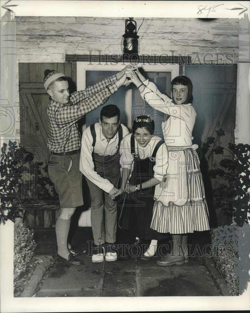 1958 Press Photo Mr &amp; Mrs. Fred Bannerot with Mr. &amp; Mrs. Norcom Jackson Jr.-Historic Images