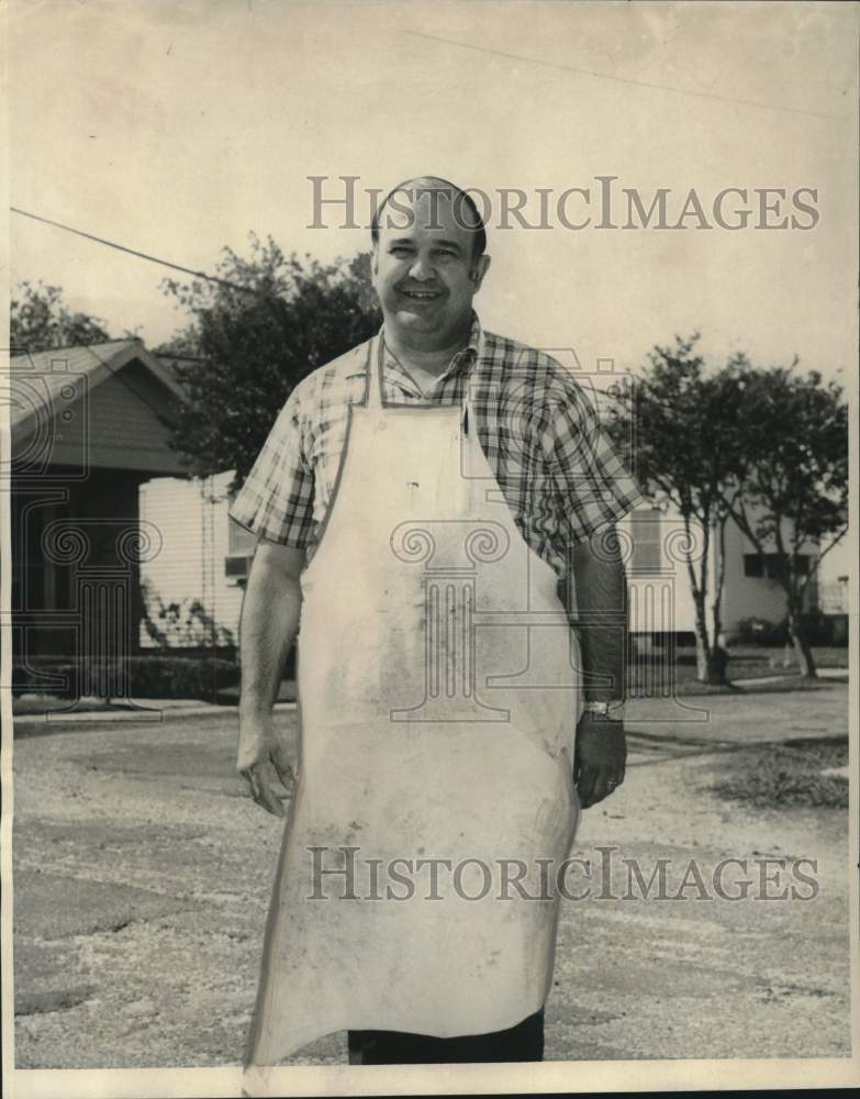 1969 Joseph H. Jeanfreau, butcher shot in holdup - Historic Images