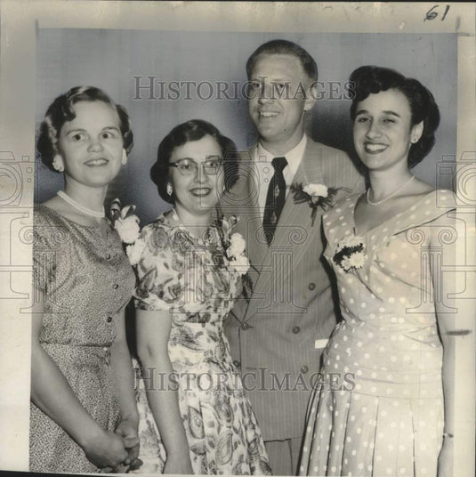 1955 Press Photo Top in Classes Win George Kostmayer Memorial Fund Awards-Historic Images