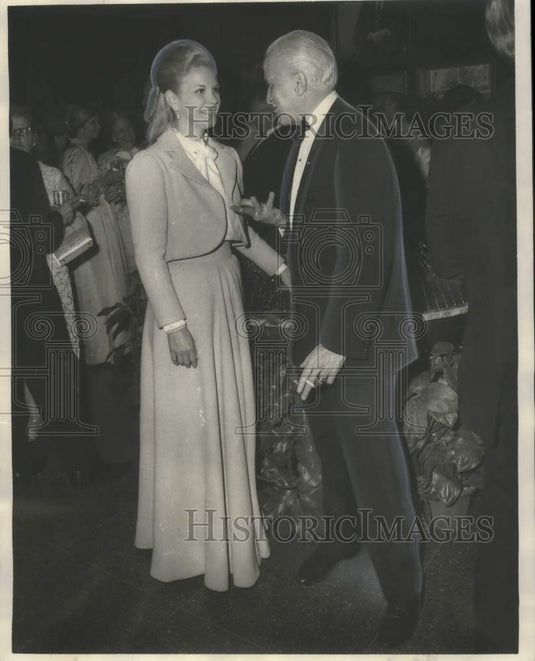 1971 Press Photo Mrs. Frederic Ingram & Consul General of Mexico in New Orleans-Historic Images