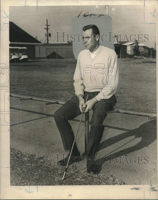 1967 Press Photo Duff Lawrence, Golfer - noo35033-Historic Images