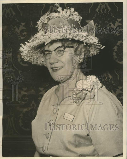 1962 Mrs. Thomas LeBlanc, Woman's Organization of the Propeller Club - Historic Images