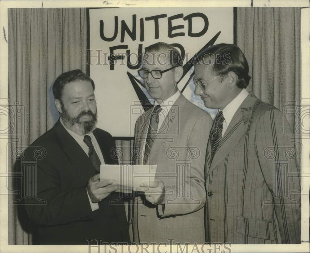 1971 Press Photo Leaders of the United Fund fall campaign - Historic Images