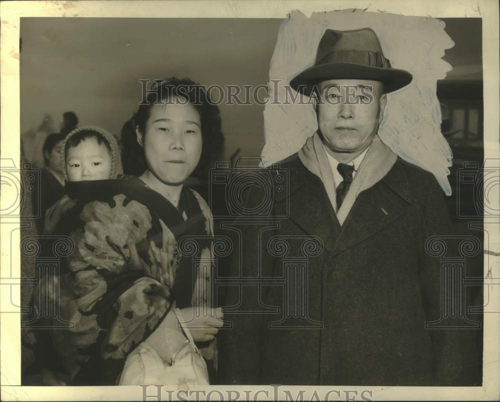 1950 Major General Kesao Kijima with his family, Tokyo - Historic Images