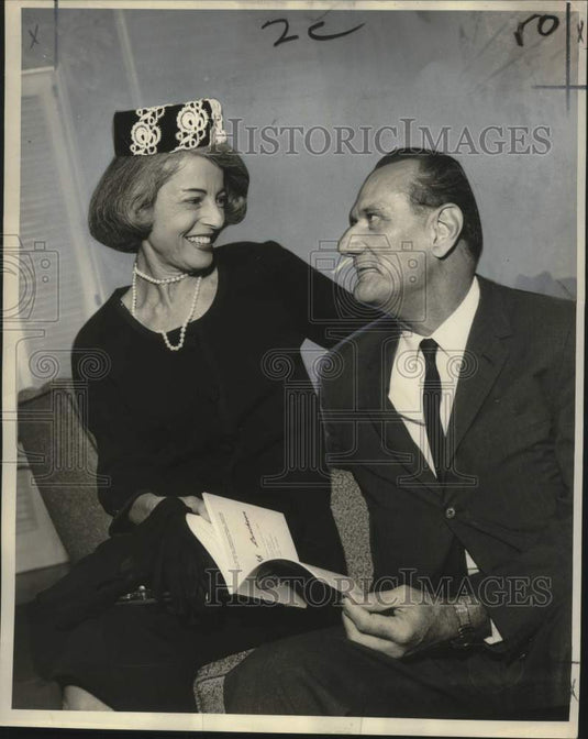 1963 Press Photo Lucien Lacoste & Wife at Exploration Geophysicist Meeting-Historic Images