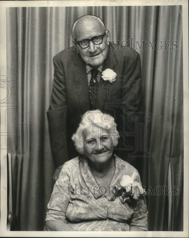 1969 Press Photo Mr. and Mrs. Charles T. Lee, 50th wedding anniversary-Historic Images