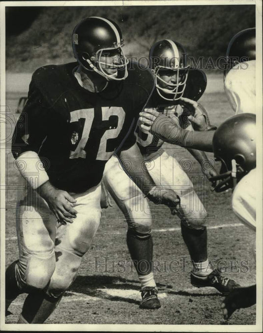 1967 Press Photo Big Earl Legget, New Orleans Saints' defensive football player - Historic Images