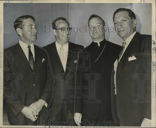1966 138th annual meeting of Touro Synagogue at 4238 St. Charles - Historic Images
