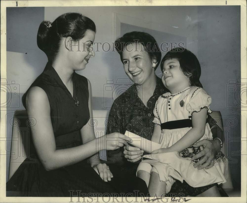 1959 Donation made to Crippled Children&#39;s hospital in New Orleans-Historic Images