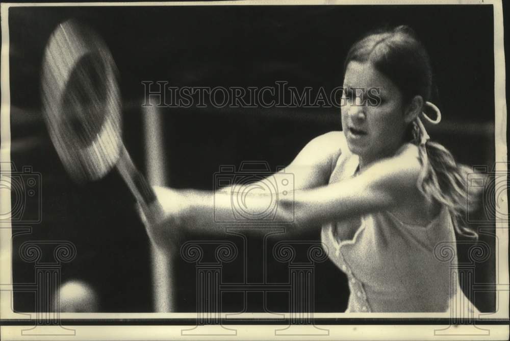 1974 Press Photo Chris Evert in Lady Gotham Classic Women&#39;s Tennis Tournament- Historic Images