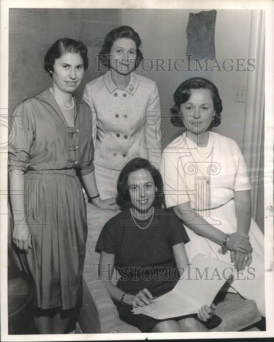 1964 Mrs. Frances X. Lothschuetz & Newcomb Alumnae Association-Historic Images