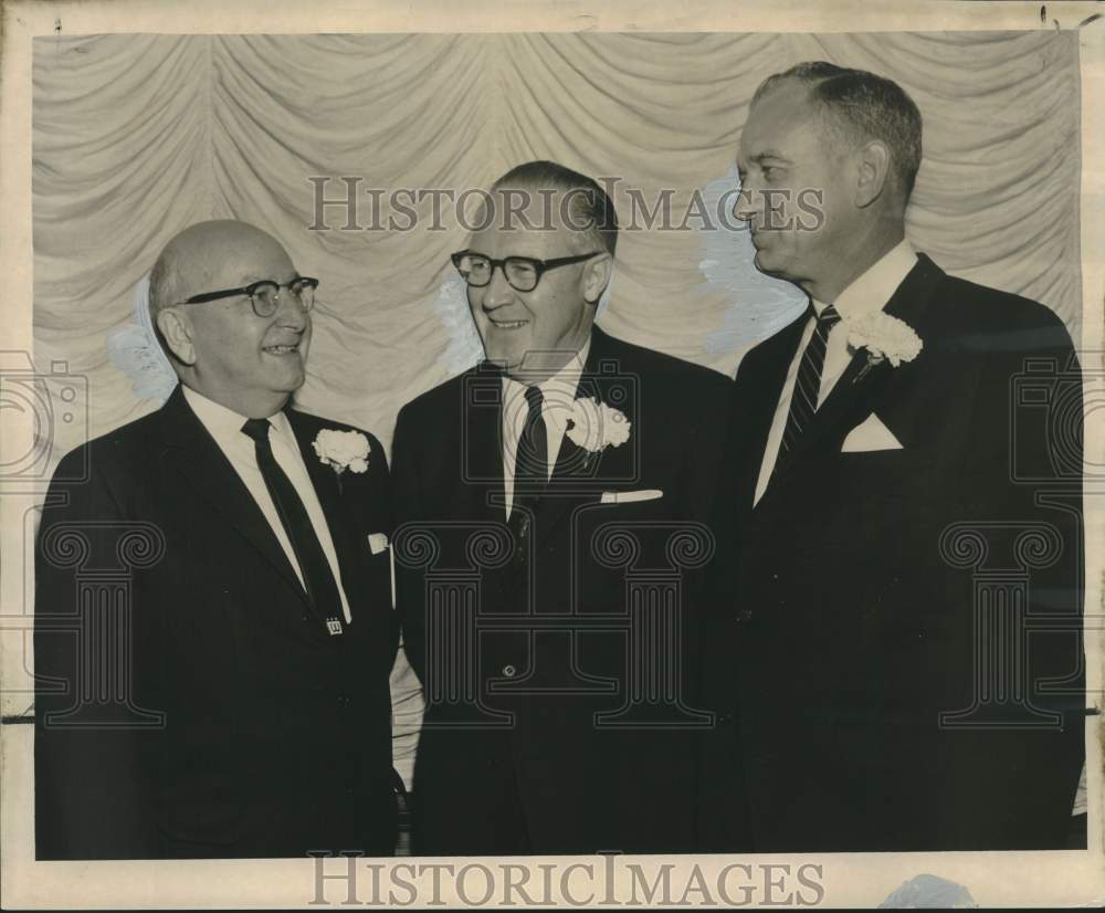 1963 Press Photo New Orleans-Robert E. Johnson, Sales-Marketing Executives - Historic Images