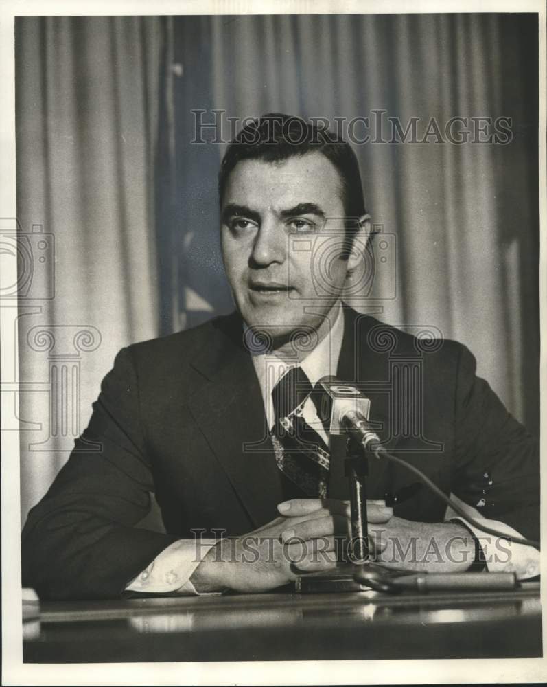 1972 Press Photo Peter N. Kryos, House Merchant Marine and Fisheries Committee - Historic Images