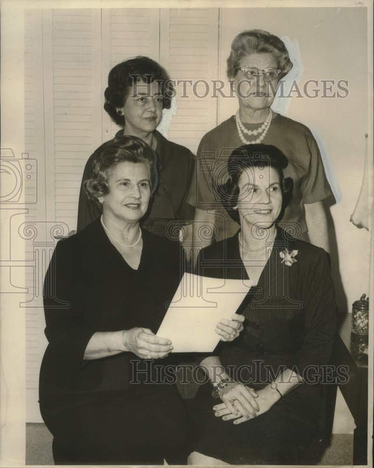 1963 New Orleans Garden Society's annual Christmas Home Tour-Historic Images
