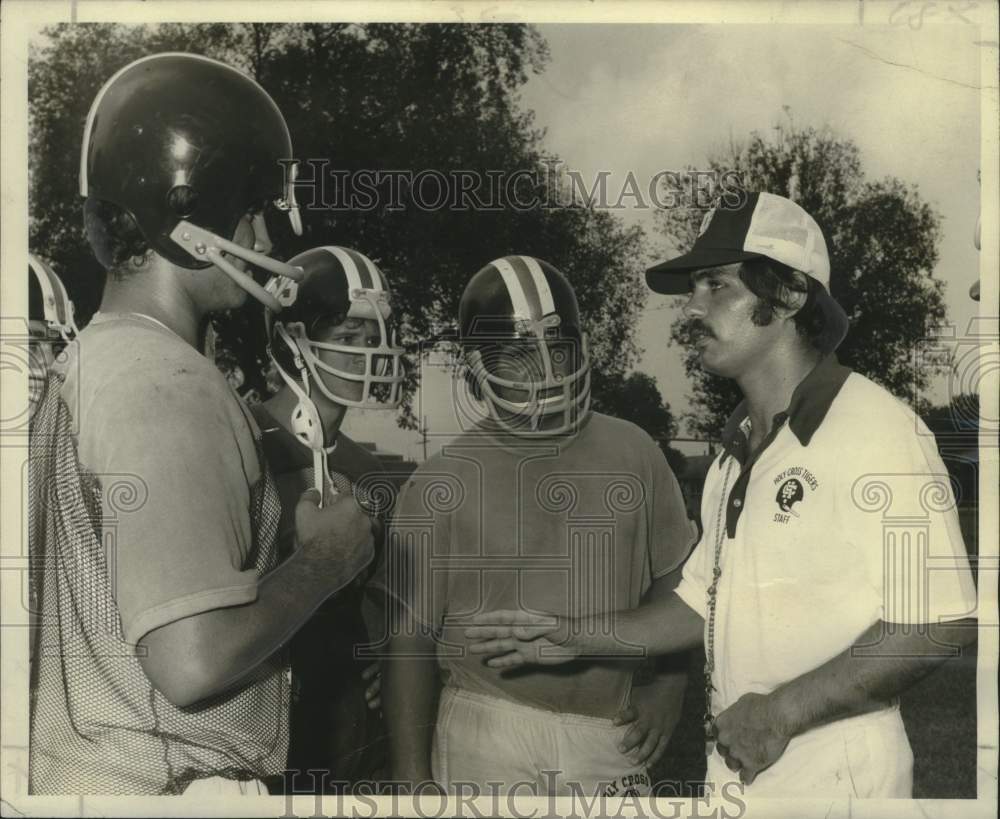 1973 Press Photo Tigers prepare for their jamboree meeting with East Jefferson - Historic Images