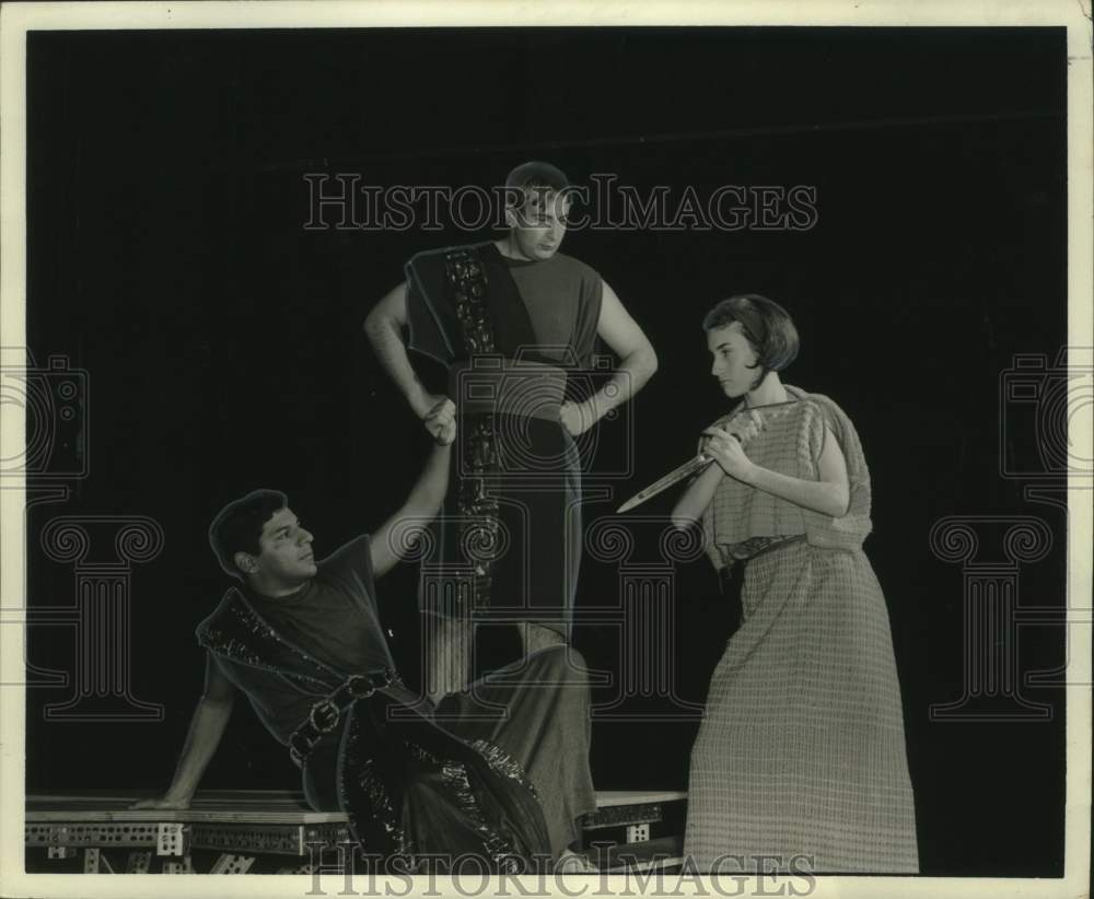 1967 Press Photo Jane Blanch and cast of &quot;The Files,&quot; LSUNO Workshop Theater- Historic Images