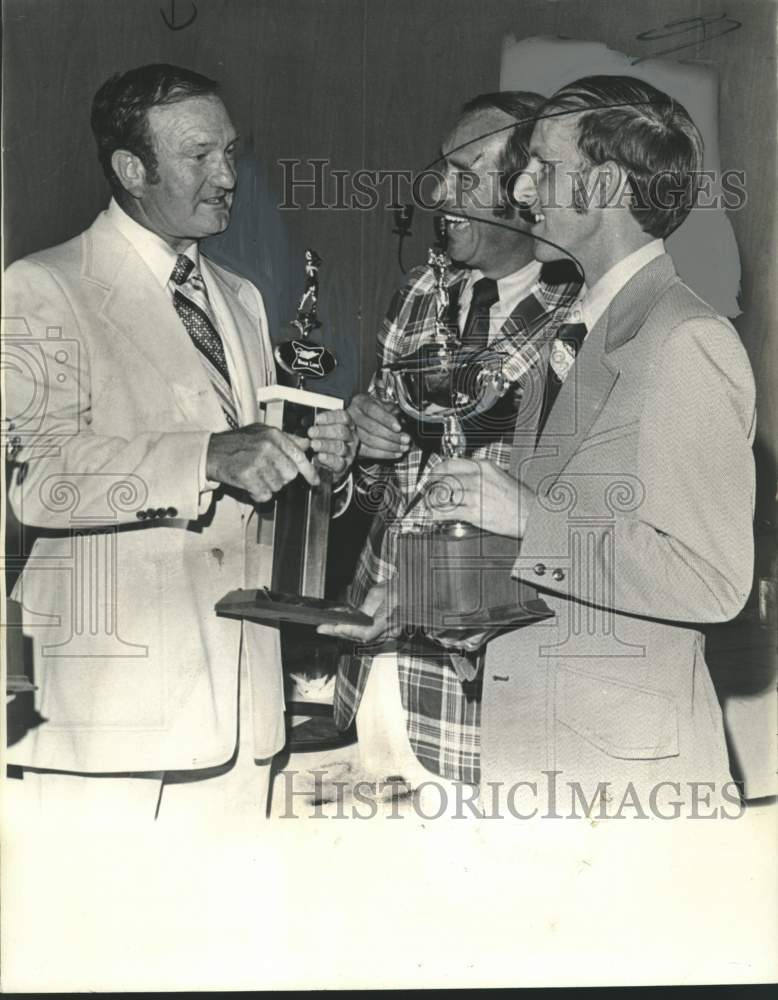 1974 Charley McClendon at Johnny Pott Cystic Fibrosis Celebrity Gold - Historic Images