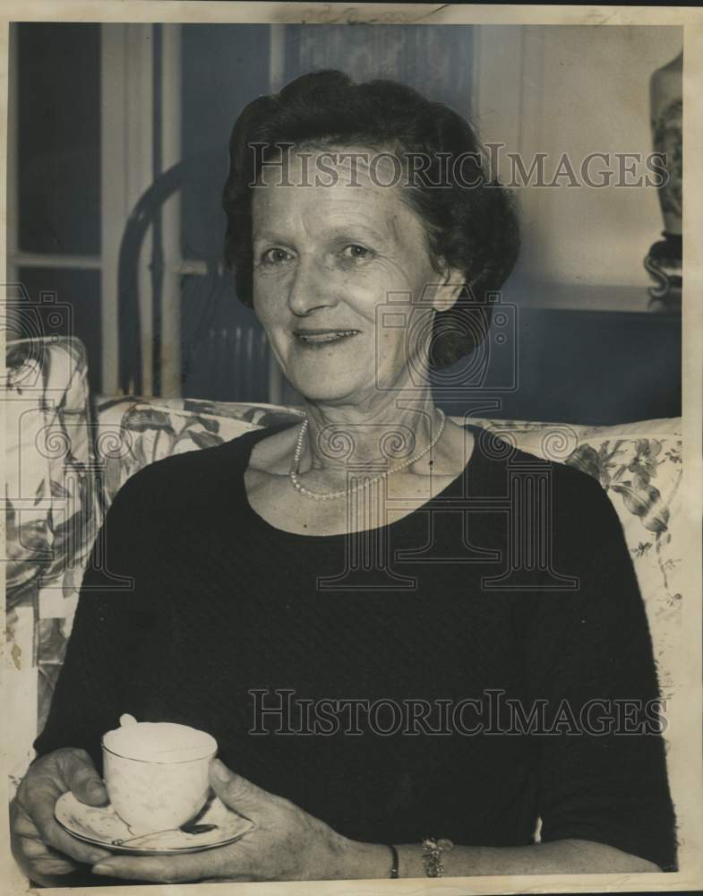 1964 New Orleans-Mrs. Henry B. Kirkland, Daughters of British Empire - Historic Images