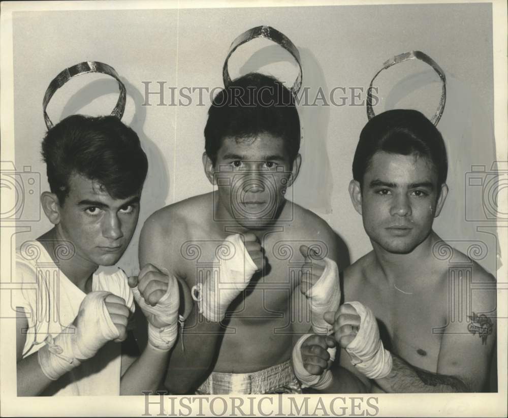 1968 Press Photo Boxers Ricky Mariano et al ready for action at St. Mary&#39;s- Historic Images