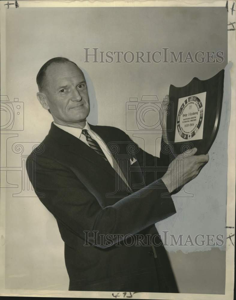 1964 Helgie J. Leikvang, consul general of Norway- Honored-Historic Images