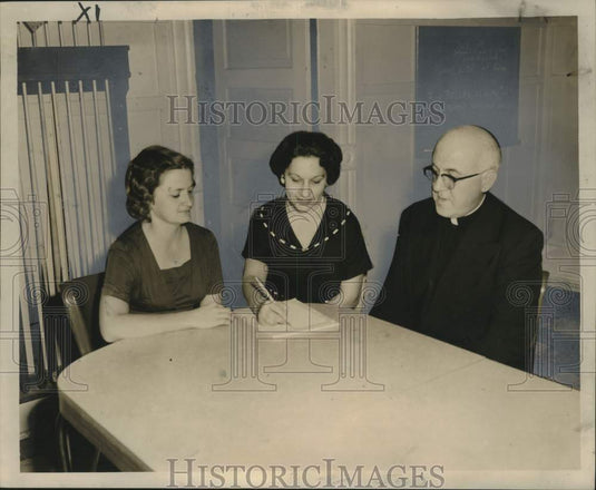 1960 Leaders of the Holy Name of Mary Bazaar-Historic Images