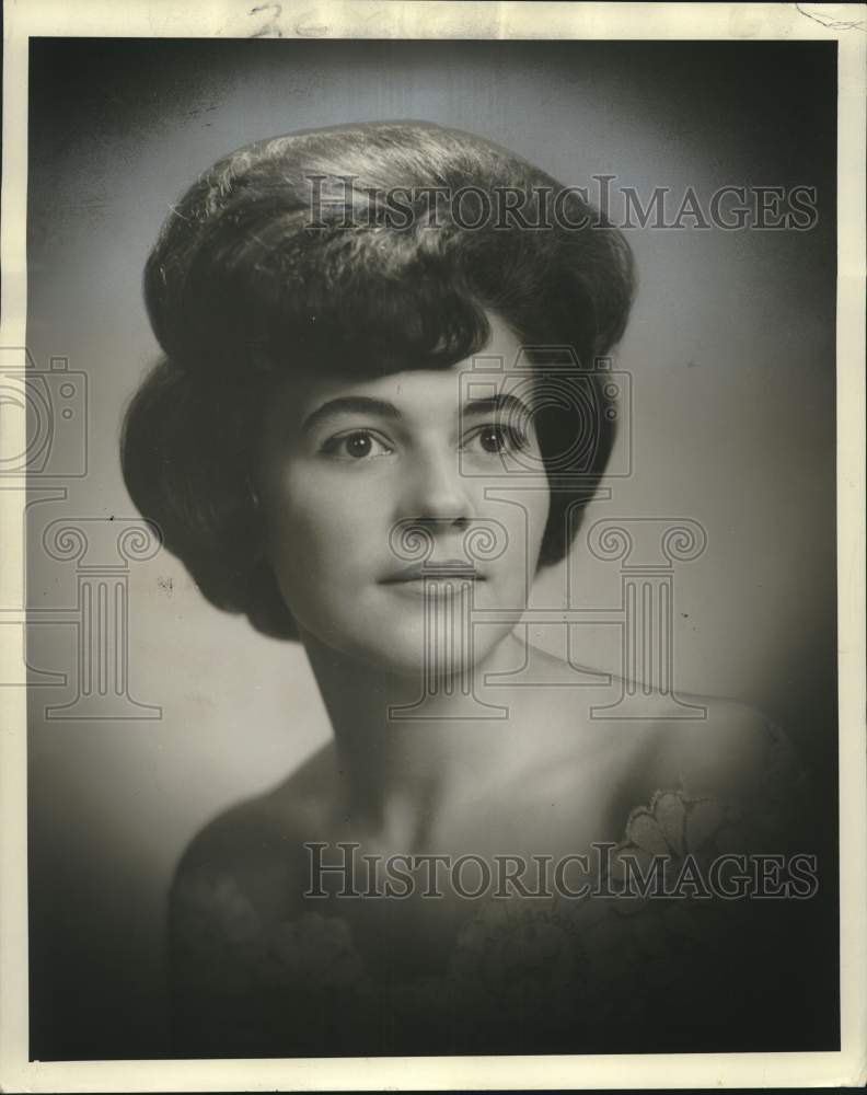 1963 Press Photo Carnival Queen Miss Mary Edna Miller - noo46615 ...