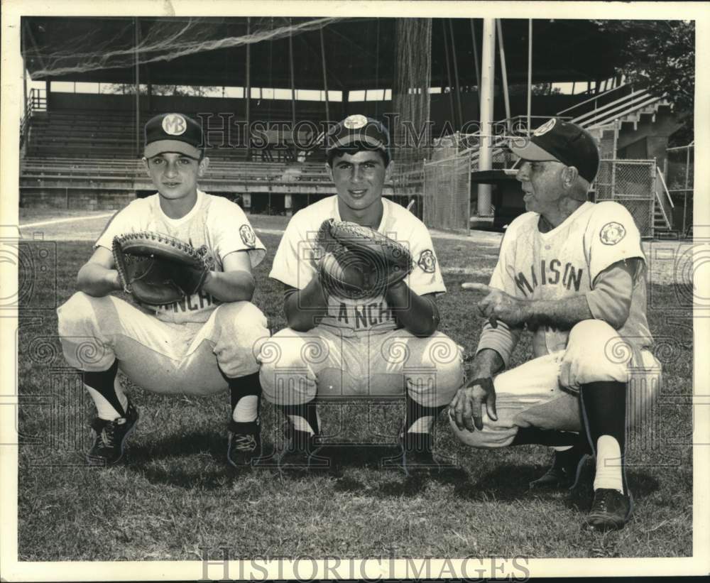 1967 Press Photo New Orleans Recreation Department coach and players - noo47142 - Historic Images