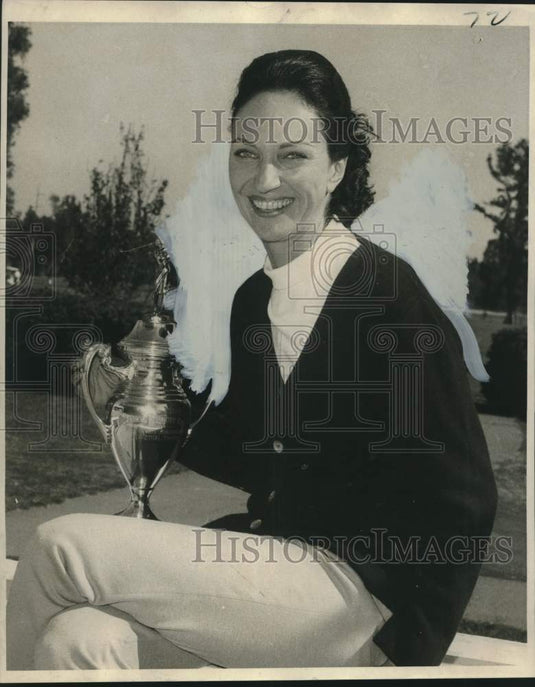 1969 Press Photo Mrs. John Moore, Lakewood Country Club Golf Champion- Historic Images