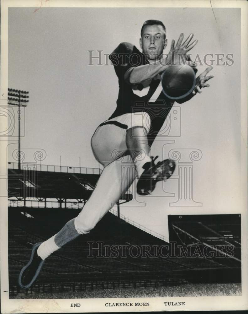 1960 Press Photo Clarence Moen, Plays End for Tulane University - noo48099 - Historic Images