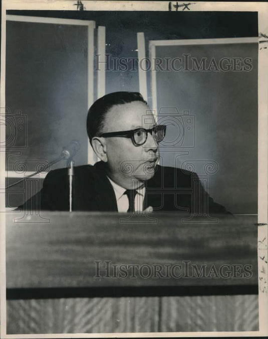 1962 Richard Montgomery, Chamber of Commerce - Historic Images