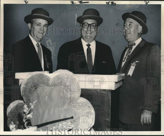 1967 Press Photo Attendees at West Bank Irish groups St. Patrick's Day event- Historic Images