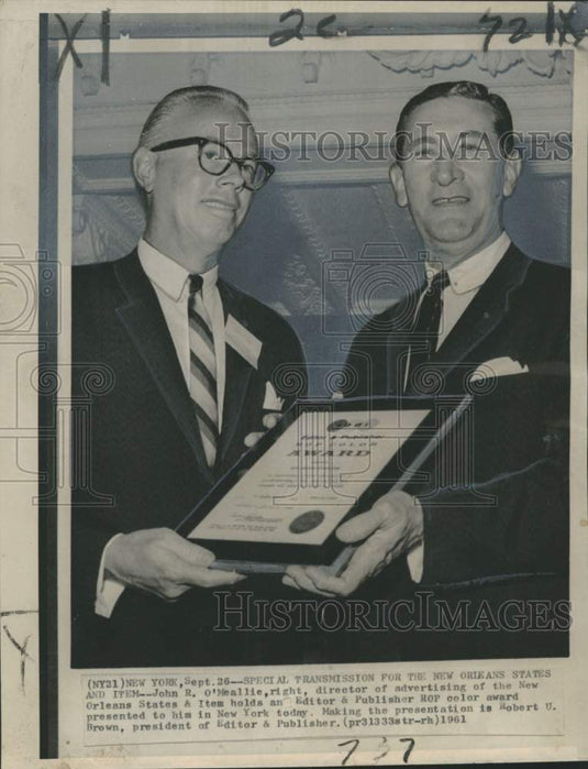 1961 Press Photo John R. O'Meallie honored by Robert Brown- Editor & Publisher - Historic Images