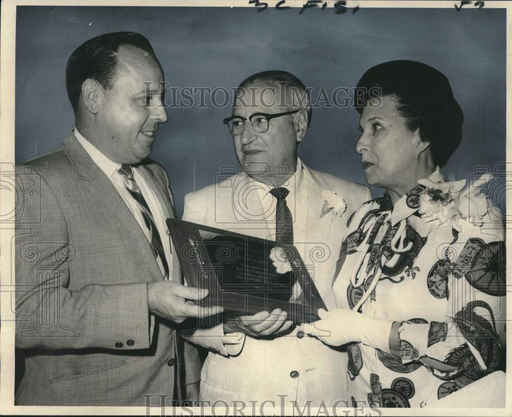 1970 Antonio E. Papale honored by  Law Alumni of Loyola University - Historic Images