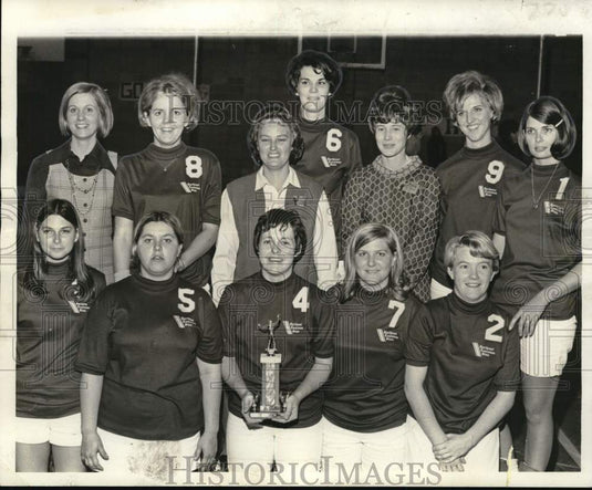 1969 Press Photo Northeast Louisiana State College's Volleyball Team Champion - Historic Images