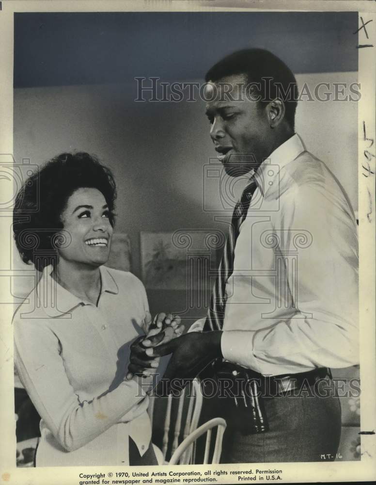 1970 Sidney Poitier, Barbara McNair in &quot;They Call Me Mister Tibbs&quot; - Historic Images