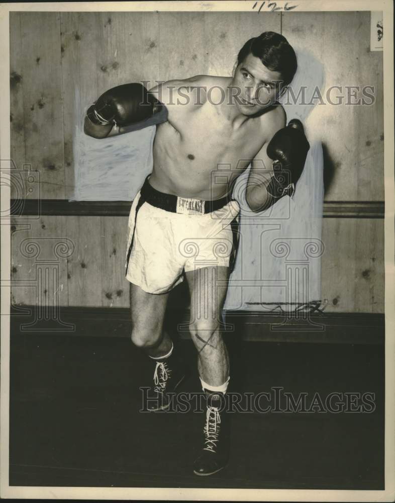 Press Photo Argentine Boxer Gregorio Peralta - noo52204 - Historic Images