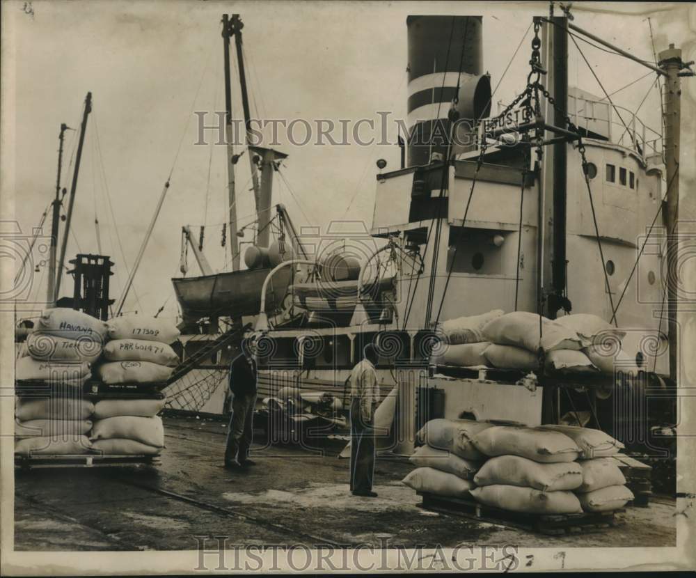 1961 200-pound sacks of flour loaded to Liberian flag vessel Houston-Historic Images