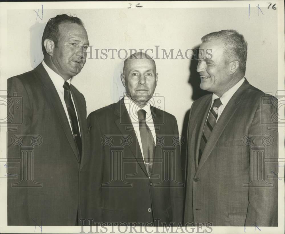 1970 Press Photo 32nd annual kickoff of the Quarterback Club in Sheraton-Charles- Historic Images