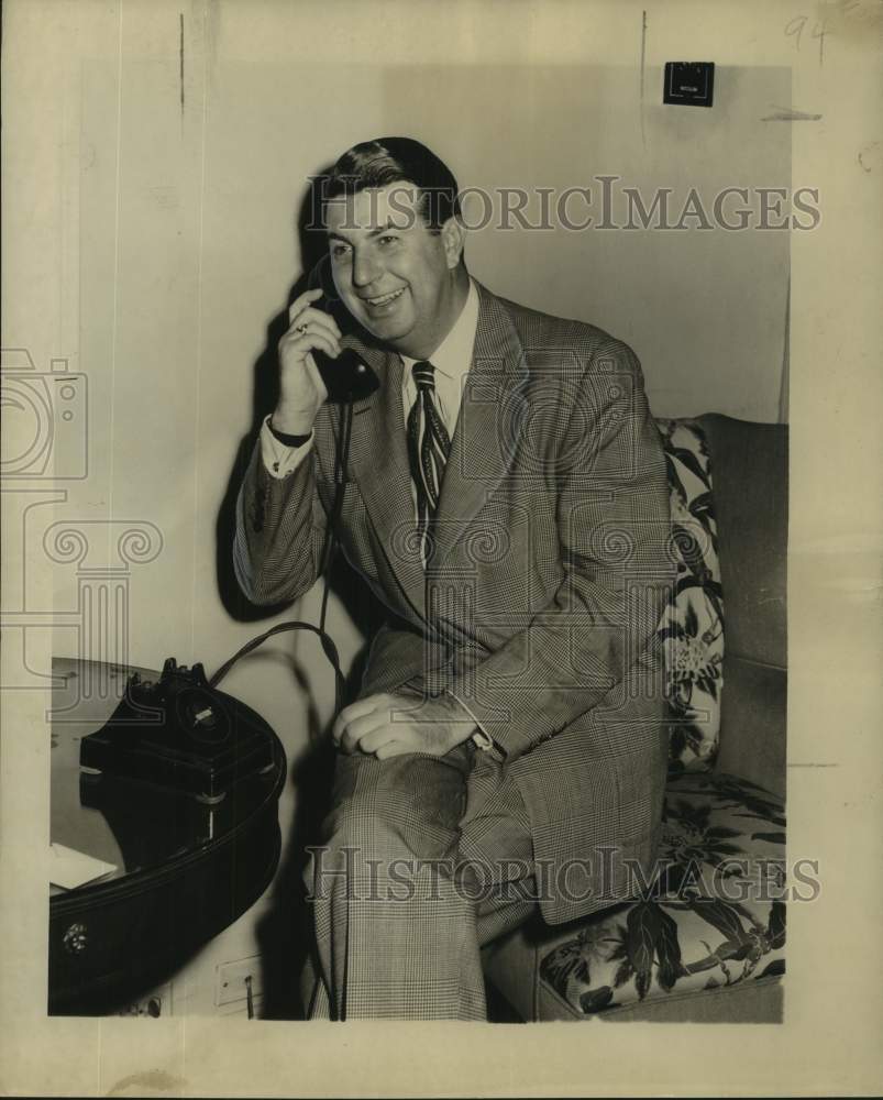 1948 Press Photo Don McNeill, star of ABC&#39;s Breakfast Club of the Air - Historic Images