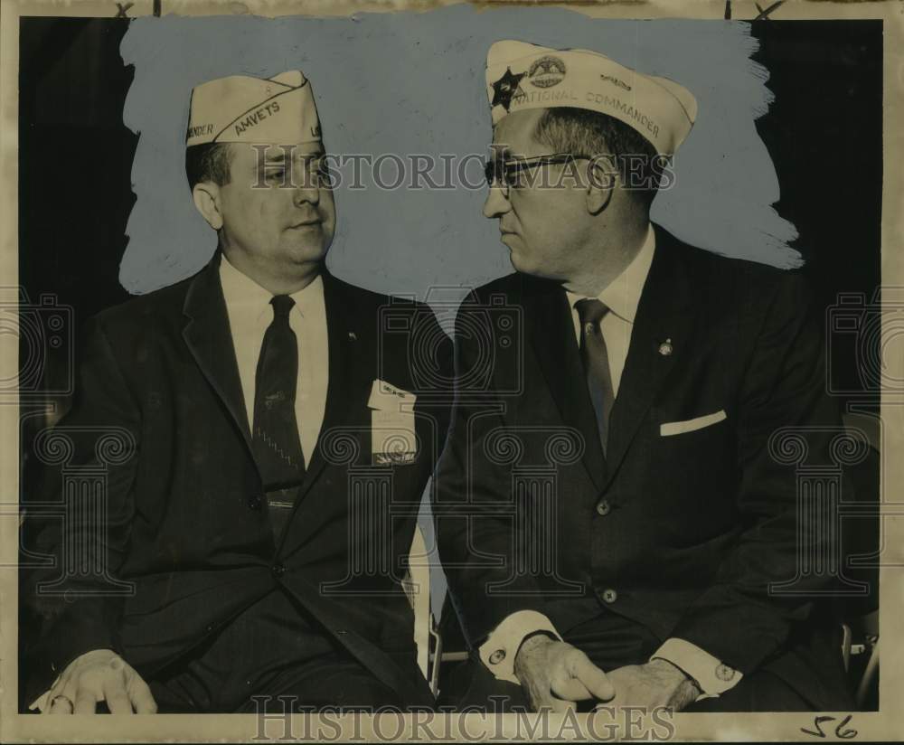 1959 Robert Martin & Dr. Winston Burdine discuss veterans problems-Historic Images