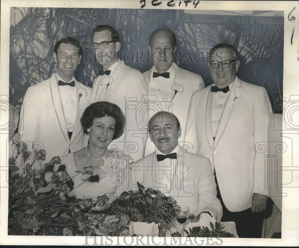 1966 Press Photo Victor Schiro and city council members honored at Roosevelt - Historic Images