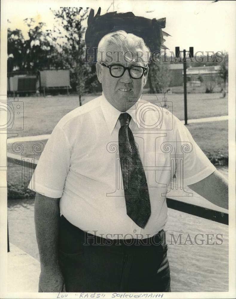 1972 Press Photo Coach Lou &quot;Rags&quot; Scheuermann. - noo57581- Historic Images