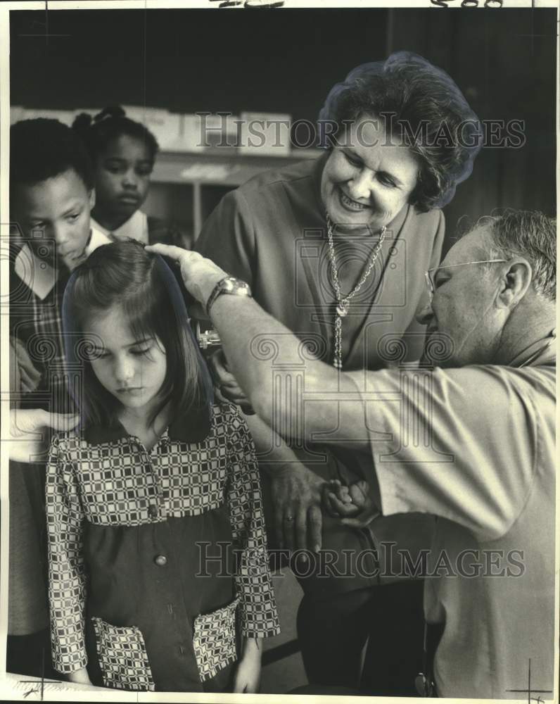 1978 Abrams School Principal Bernadette Rogan with Doctor, Students - Historic Images