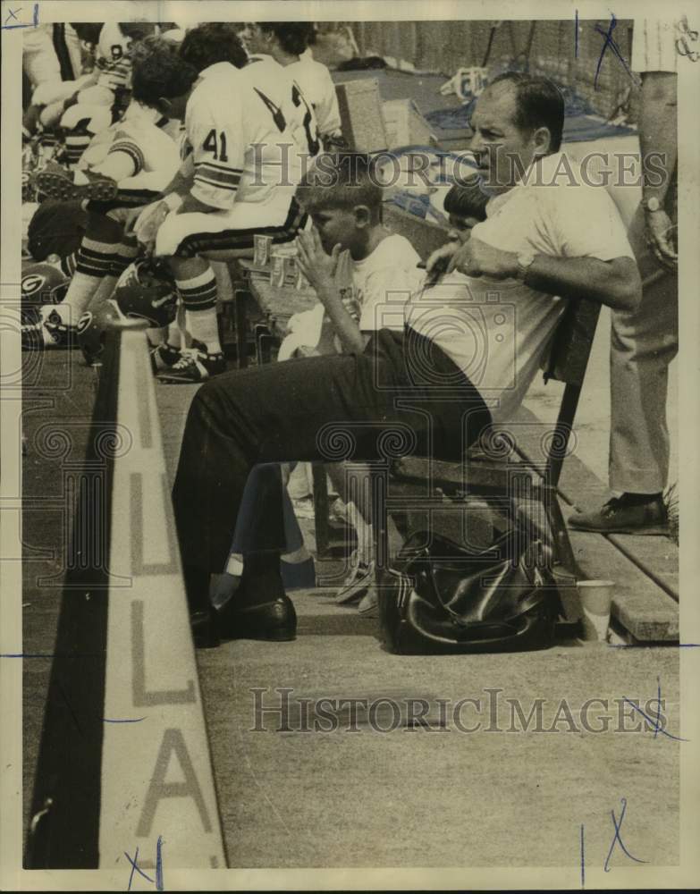 1972 Press Photo Saints J. D. Roberts during Tulane-Georgia football game - Historic Images